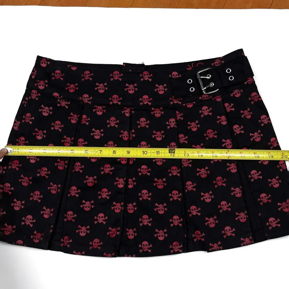 NWT Vintage Y2K Tripp NYC Red Skull Belted Black Mini Skirt Medium Deadstock